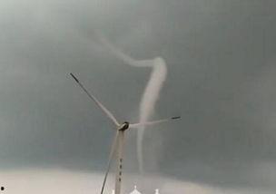 高邮湖龙吸水视频,壮丽景象引网友热议